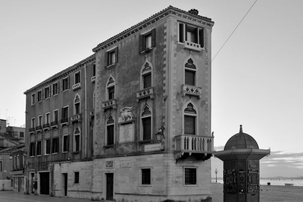 HYPERVENEZIA - Palazzo Grassi